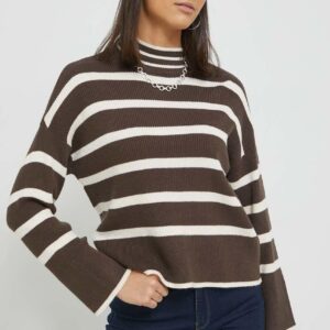 Only sweter damski kolor brązowy lekki z półgolfem